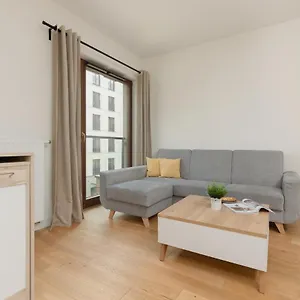 Apartament Sierakowskiego By Renters, Warszawa