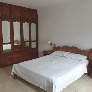 Palmont Commercial Self-catering - Beau Vallon , Бо-Валлон Сейшельские острова